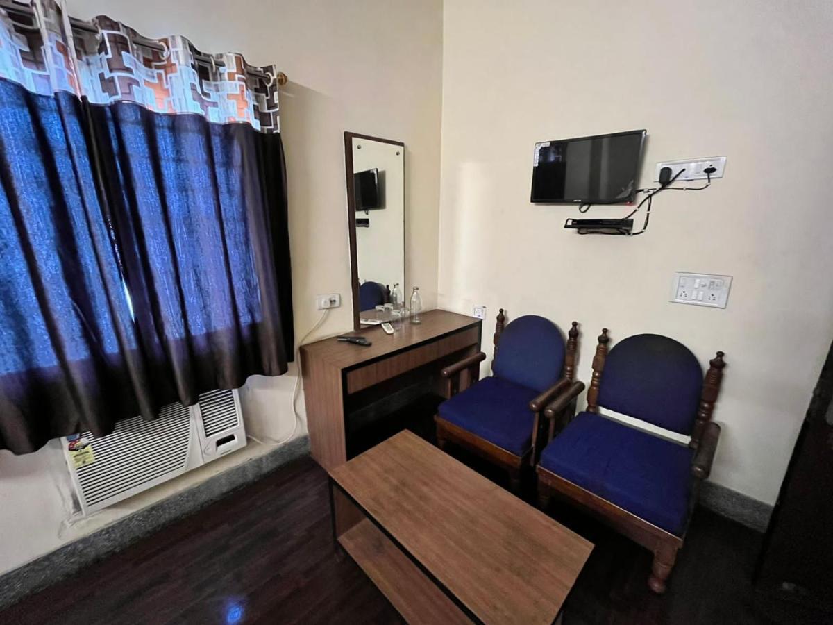 Hotel Chandra Jamshedpur Dış mekan fotoğraf