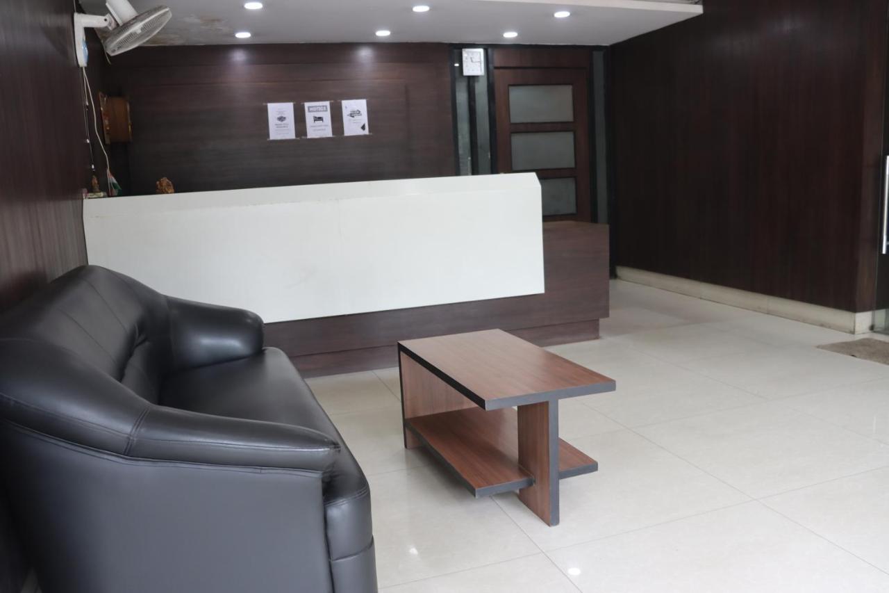 Hotel Chandra Jamshedpur Dış mekan fotoğraf