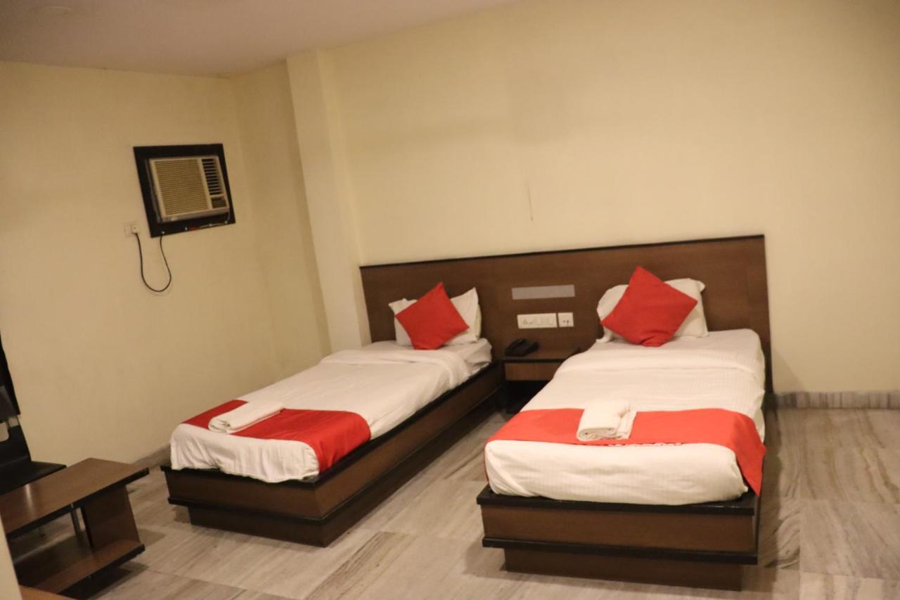 Hotel Chandra Jamshedpur Dış mekan fotoğraf