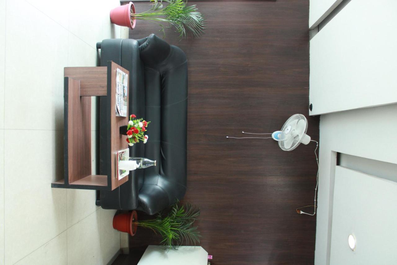 Hotel Chandra Jamshedpur Dış mekan fotoğraf